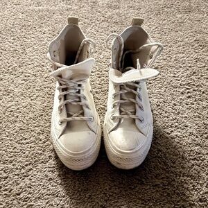Converse High Top Platform Sneaker size 6.5 women’s, cream/white
